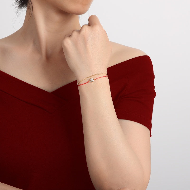 Red String Lucky Clover Bracelet